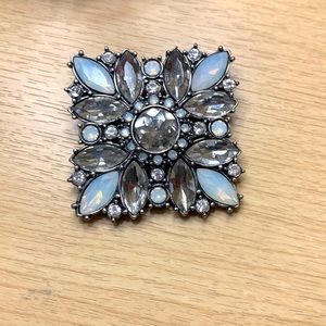 Premier Designs brooch with pin.